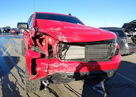 2021 Chevrolet Silverado 1500 4Wd Short Bed Rst из США, поврежденный, VIN 3GCUYEED4MG460850